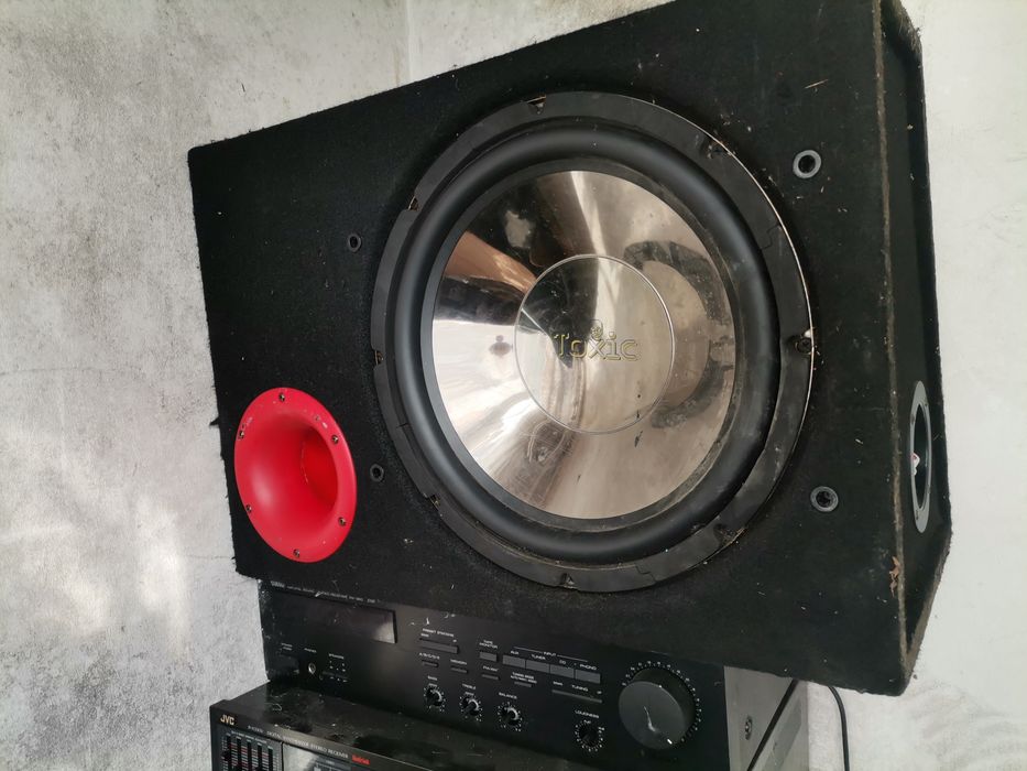 Boxa Bass auto 500w perfect funcțională