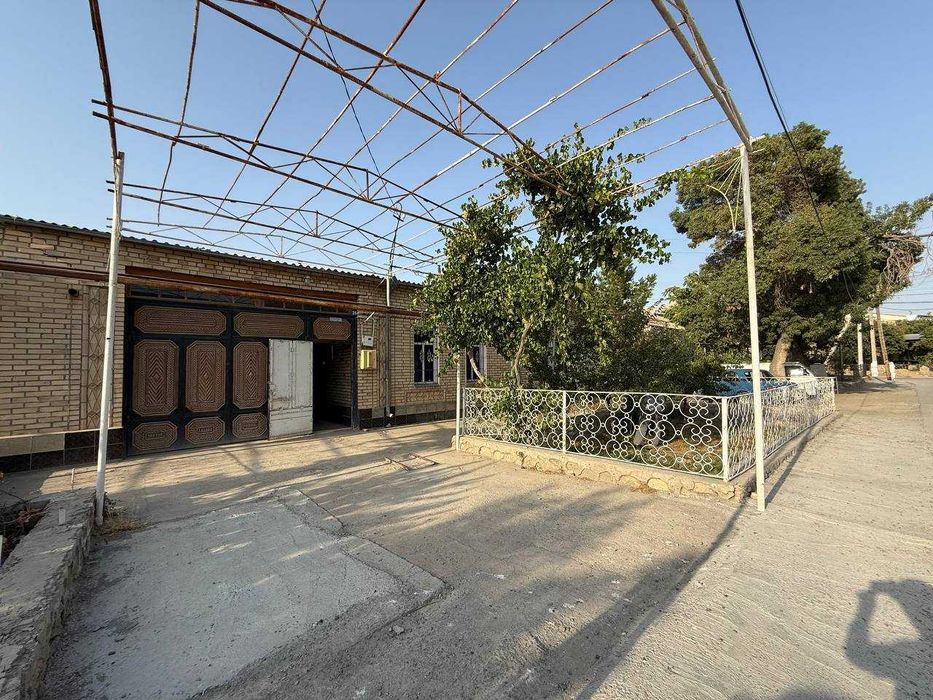 TAYYOR 5 sotiqli fayzli mahalladan hovli sotiladi