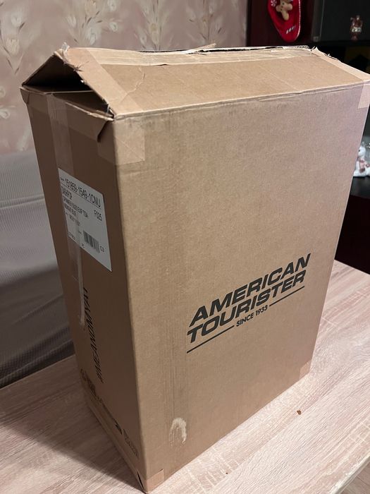 Куфар American Tourister DashPop Спинер 55см. с разширение Тъмно Син