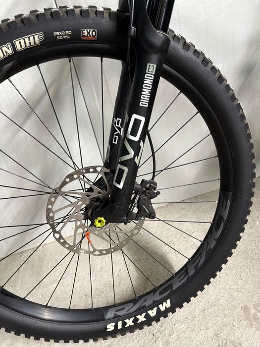 Bicicleta Electrica Focus Jam2 Full Suspension 720 Wh