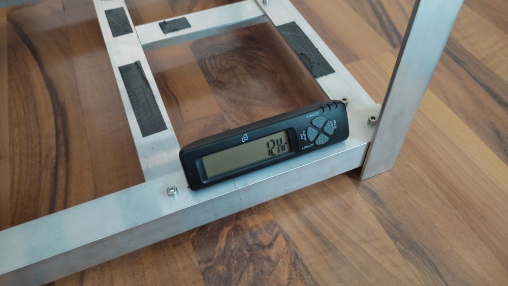 Алуминиево шаси за майнинг риг крипто или AI за 6 карти с райзери