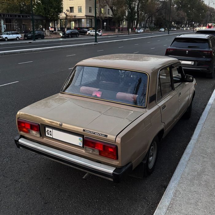 Продаётся Жигули 2105 jiguli 21051, мотор 01