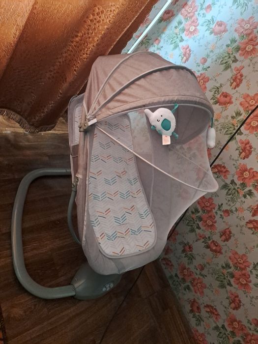 Продам детскую люльку