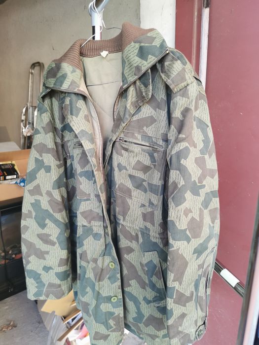 Продавам дрехи мъжки