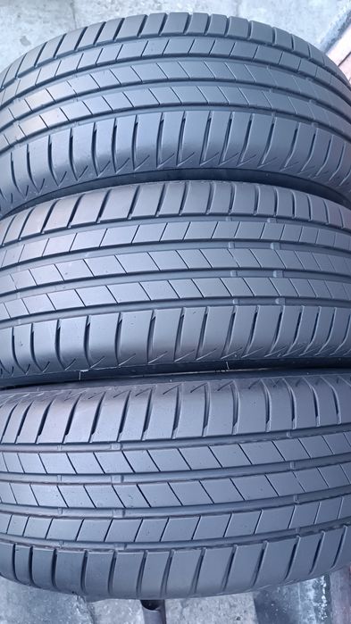 195/65/15 Bridgestone Дот 3923