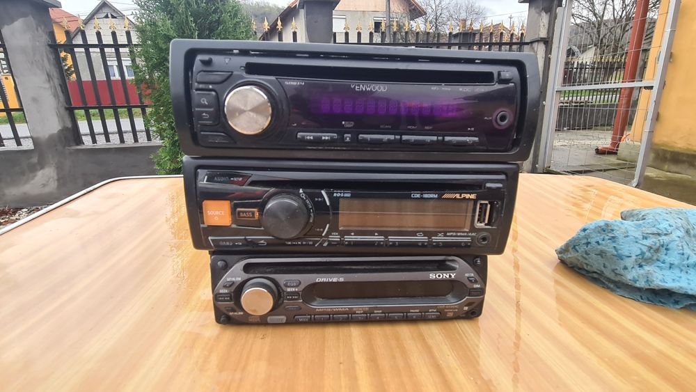 Radio CD auto perfecta stare