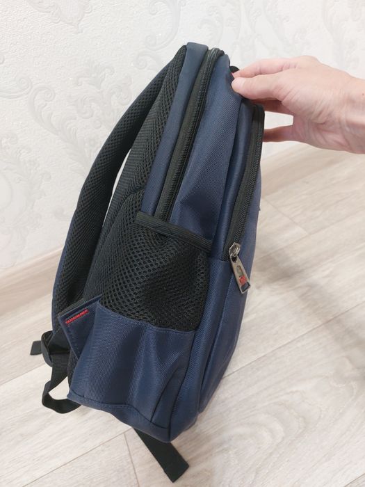 Продам школьный рюгзак