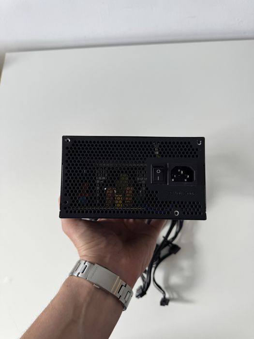 Sursa InWin A65 650W