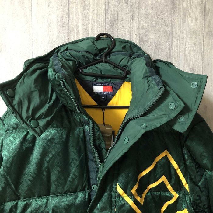 Geaca Tommy HILFIGER × Anthony RAMOS Marimea Europeana S (USA = XS)