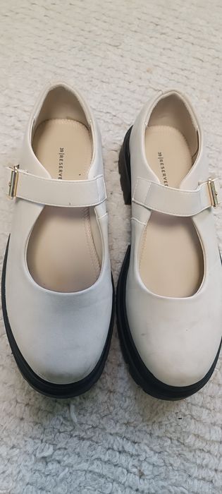 Страхотни сандали на reserved