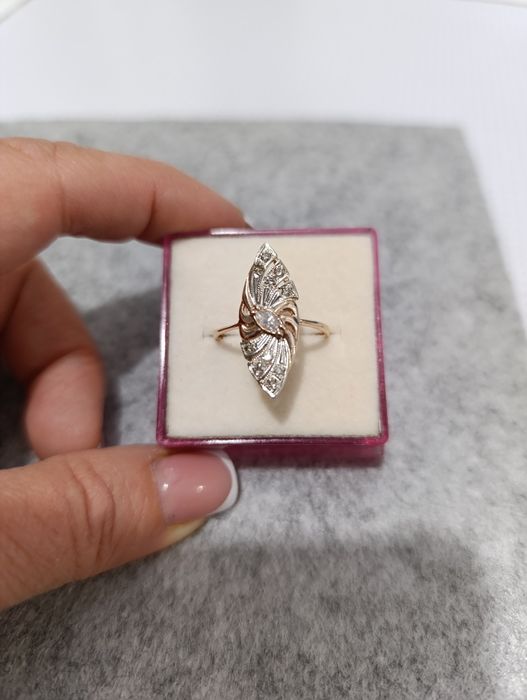 Кольцо советское с якутскими бриллиантами.