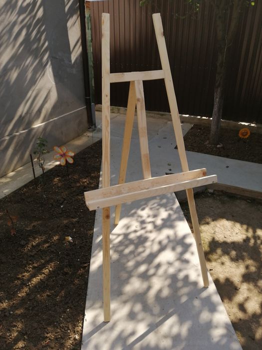 Vând șevalet pictură.