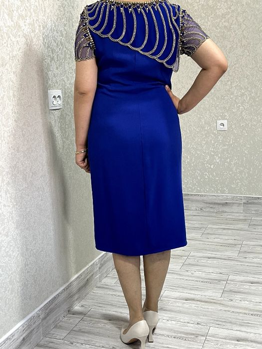 Нарядное платье для торжеств