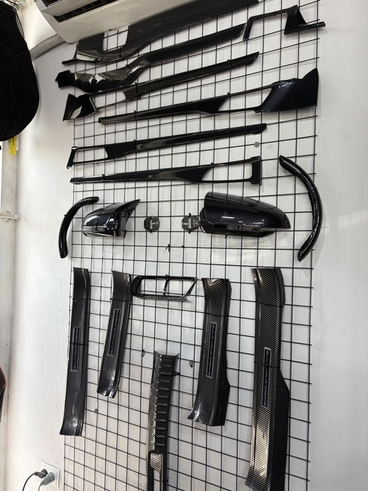 Byd карбон накладки на салон