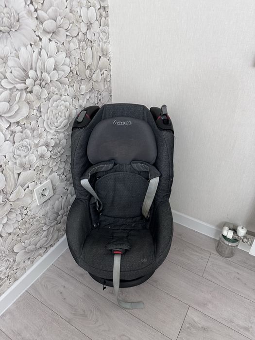 Автокресло MAXI COSI