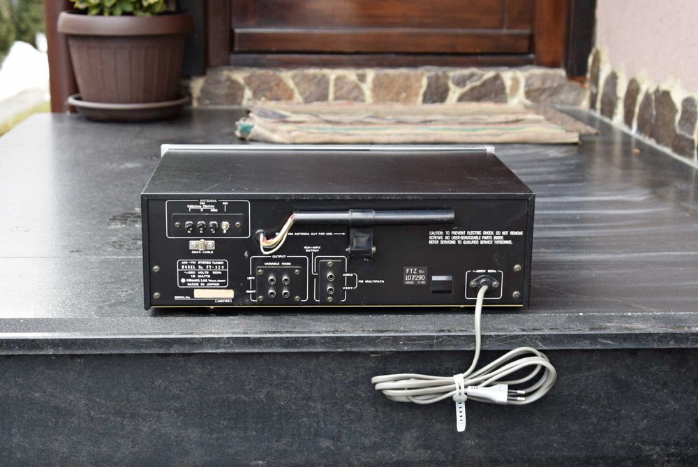 Tuner Hitachi FT-920, radio vintage