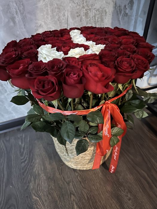Корзина букет 101 роза, цена договорная