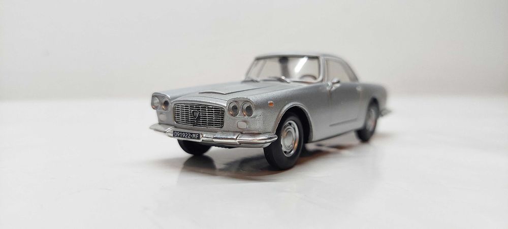 Machete auto Italia Ferrari Lancia Fiat Maserati