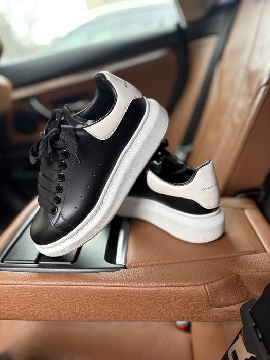 Adidași Alexander McQueen – originali