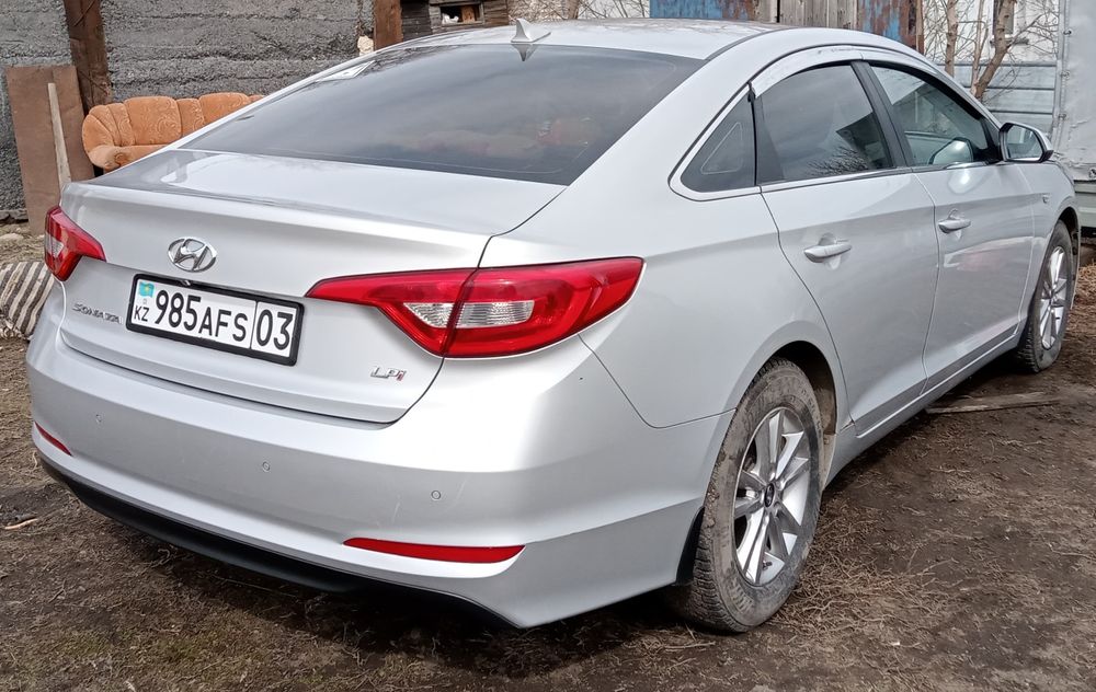 Hyundai Santa 8  Ltf газ