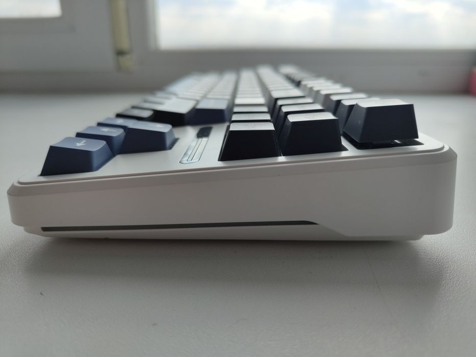 Продам клавиатуру Aula f87 pro