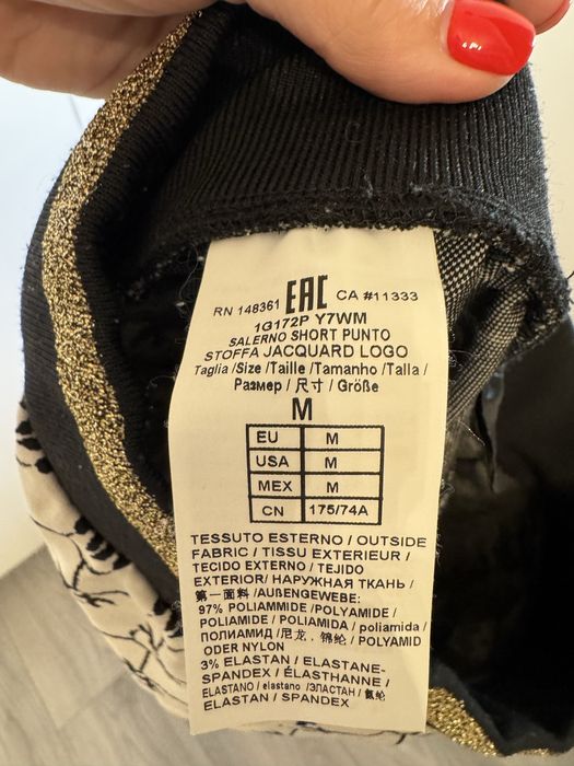 Продам шорты PINKO оригинал