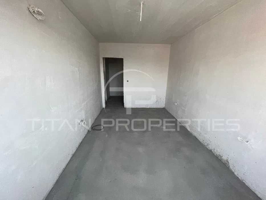 Продава се Двустаен апартамент в Пловдив, Христо Смирненски - 70 кв.м за 1132 €/кв.м - Снимка #3