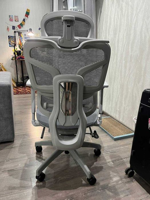 Игровое кресло Mizone Ergo