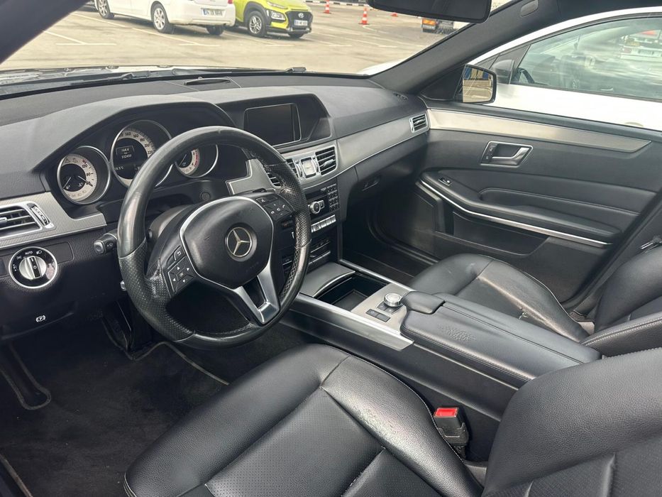 Mercedes-Benz E 350 BlueTEC 4MATIC