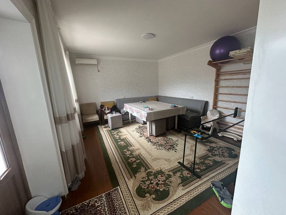 Сотилади ховли 5 сотих 5 хона