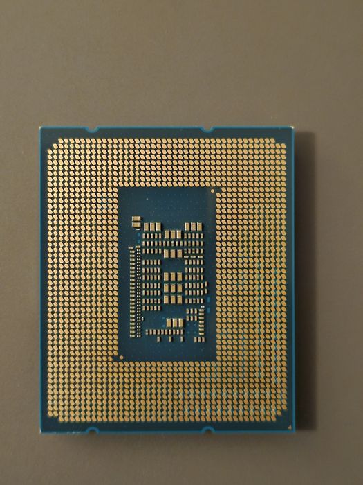 Intel core i5 12400 TRAY + Cooler Master 212 Black RGB