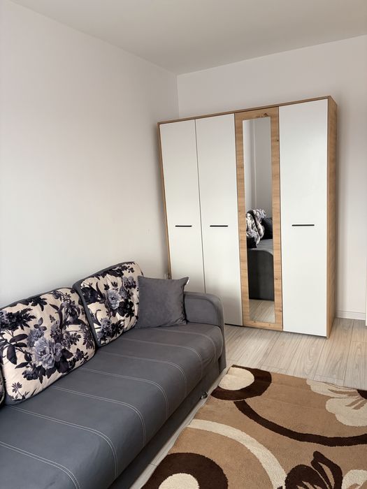 Apartament cu o camera de inchiriat