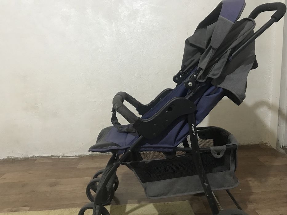Прогулочная коляска для детей.