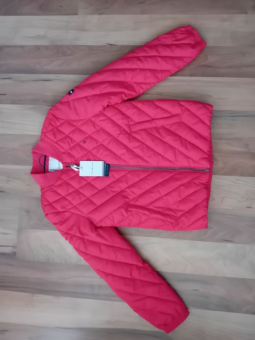 Tommy Hilfiger  128см 8год  яке
