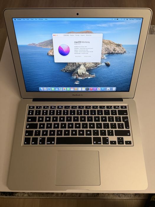 Apple MacBook Air 13 2017 42 cicluri CA NOU