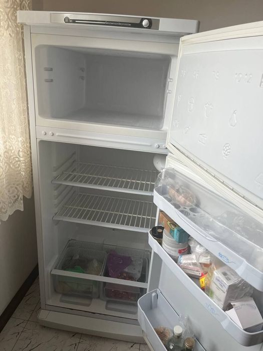 Холодильник INDESIT