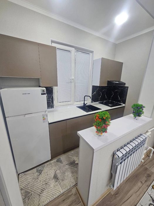 Сдаётся квартира Чиланзар 18 квартал 1в2/2/4 панель
