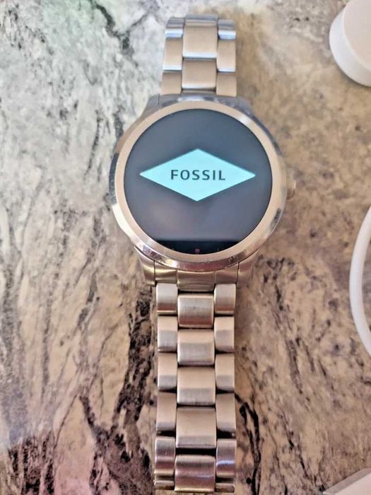 Ceas Fossil aproape nou ( PRET NEGOCIABIL )