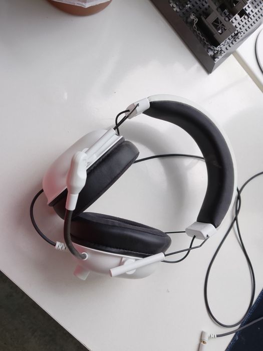 Продам игровые наушники