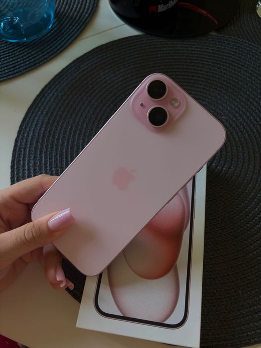 Iphone 15 roz 128 GB