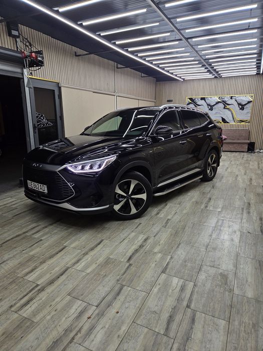 BYD Song puls flagship AWD
