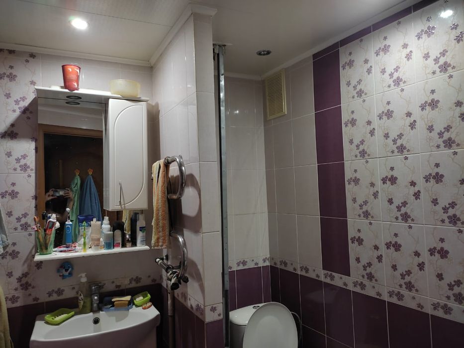 Продам 3-х комн квартиру в 4 мкр