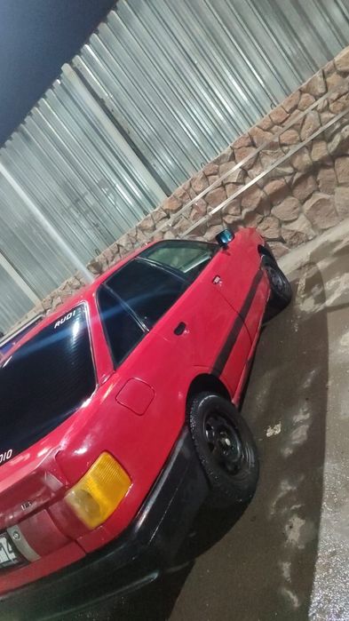 Продам Ауди 80 в3