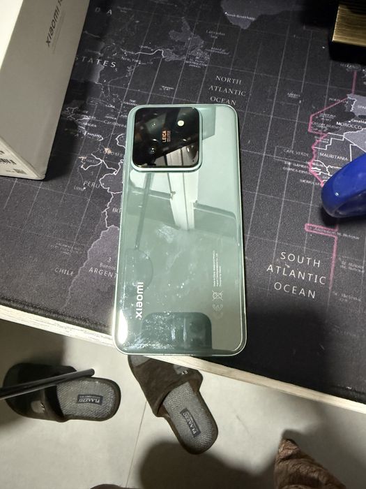 Продам смартфон Xiaomi 14