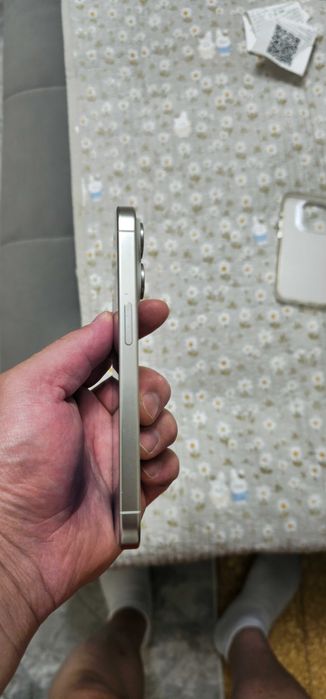 IPHONE 15 PRO 256g