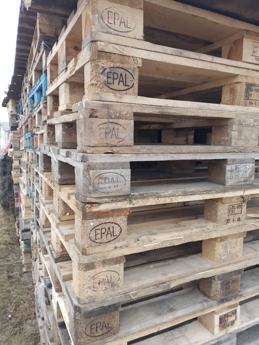 De vânzare  europaleti 20 lei