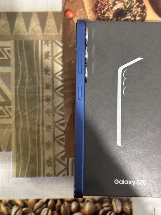 Samsung s25 aproape nou