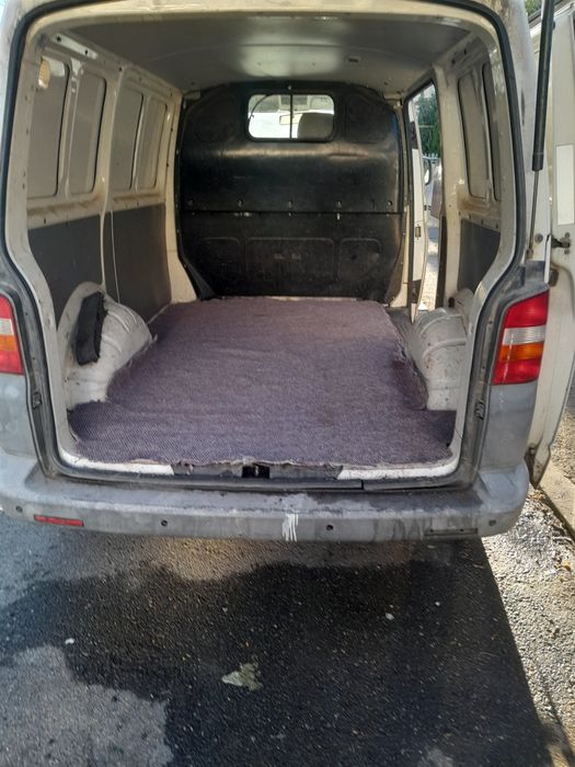 Vând wolsvagan t5 utilizat