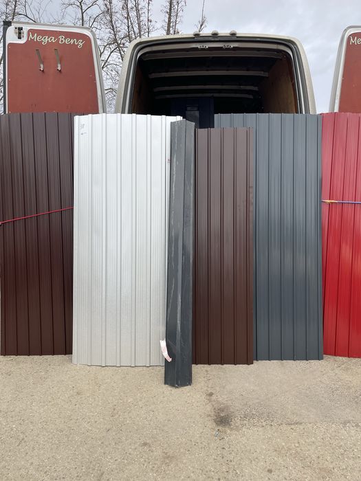 Ofertă! Tablă cutata colorata, începând cu prețul 20 lei bucata