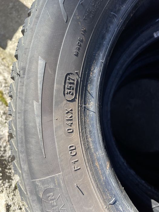 Продавам 4 бр зимни гуми Мишелин 175/65/14цола